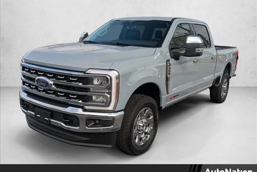 2026 Ford F-350 Lariat photo 1