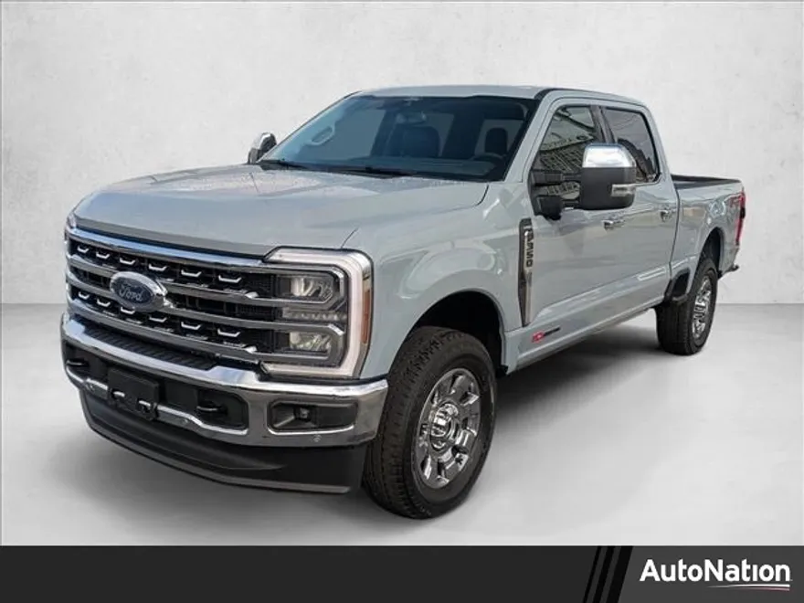 2026 Ford F-350 Lariat photo 1