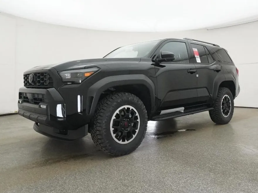 2025 Toyota 4Runner TRD Off-Road Premium photo 1