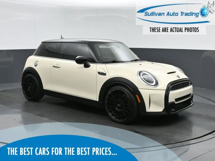 2022 Mini Cooper Hardtop S photo 1