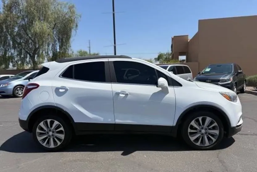 2018 Buick Encore Preferred photo 1