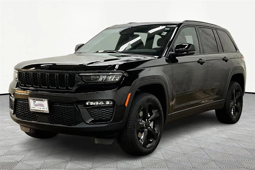 2025 Jeep Grand Cherokee Limited photo 1