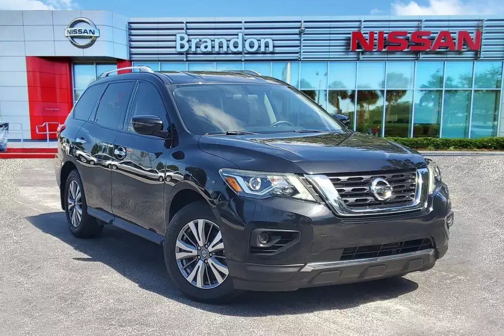2020 Nissan Pathfinder S photo 1