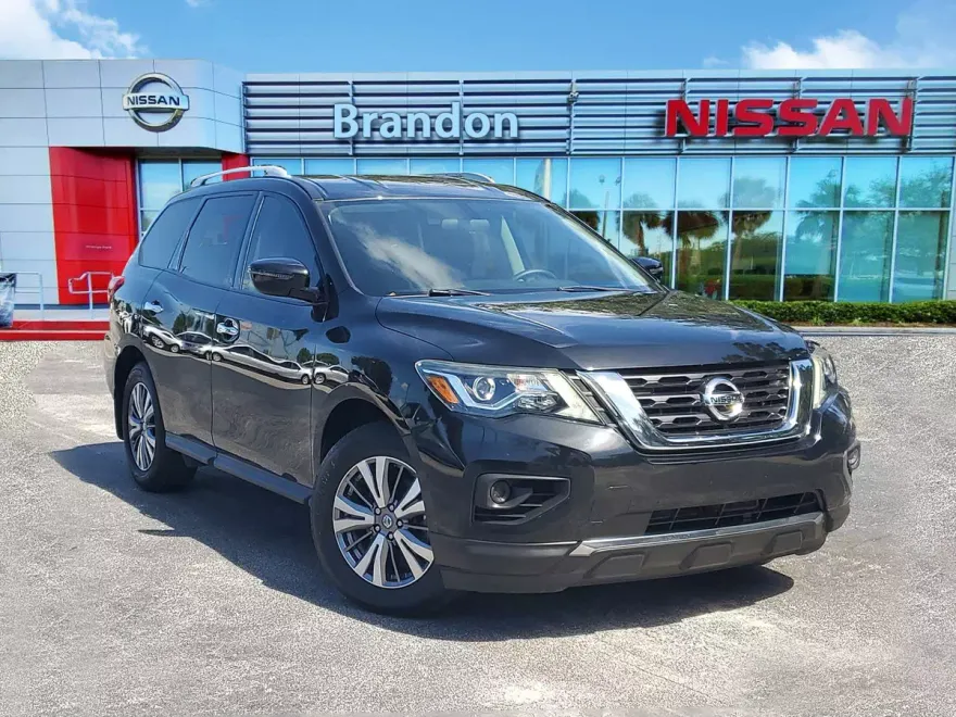 2020 Nissan Pathfinder S photo 1