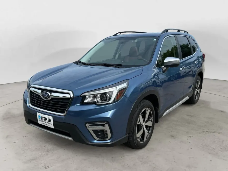 2019 Subaru Forester Touring photo 1