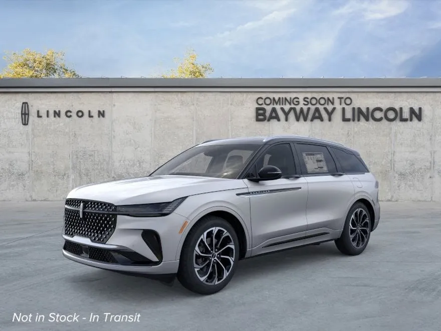 2025 Lincoln Nautilus Reserve photo 1