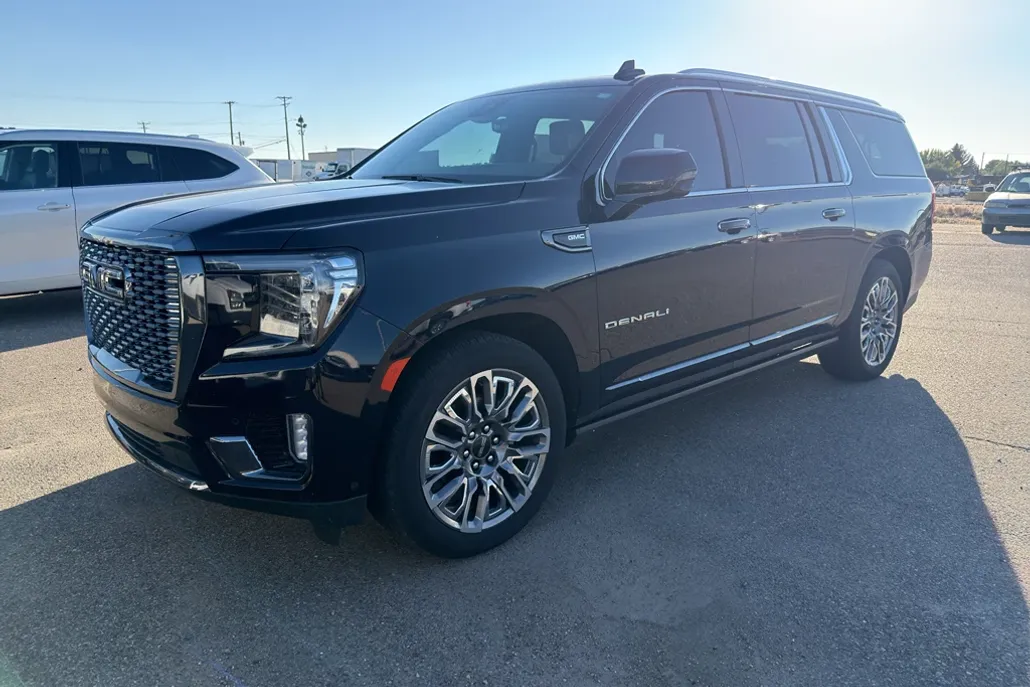 2023 Gmc Yukon XL Denali Ultimate photo 1