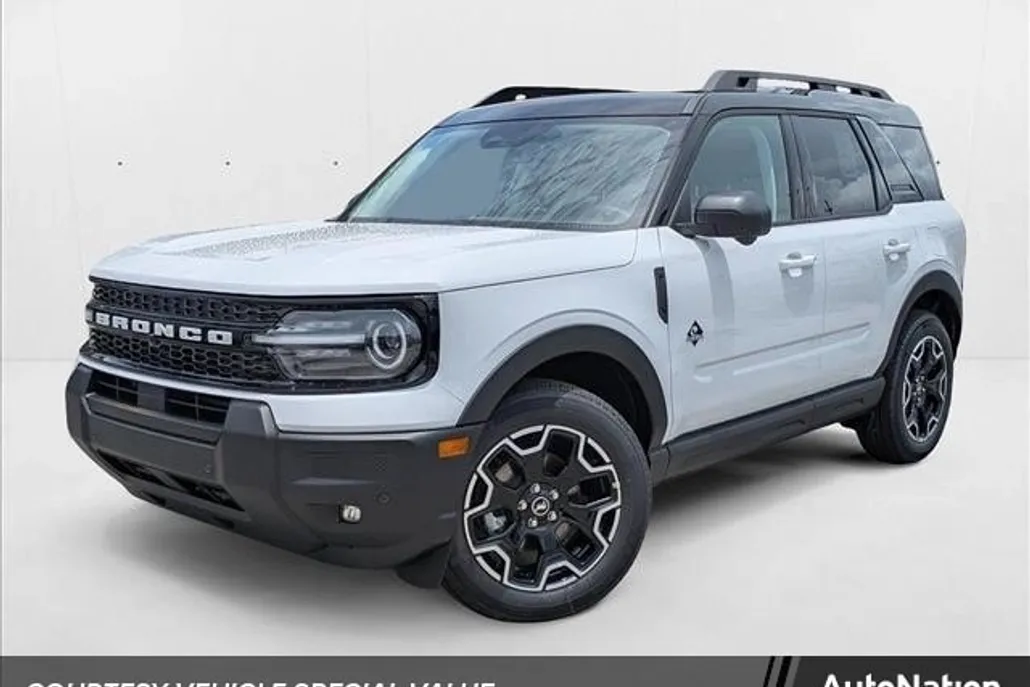 2025 Ford Bronco Sport Outer Banks photo 1