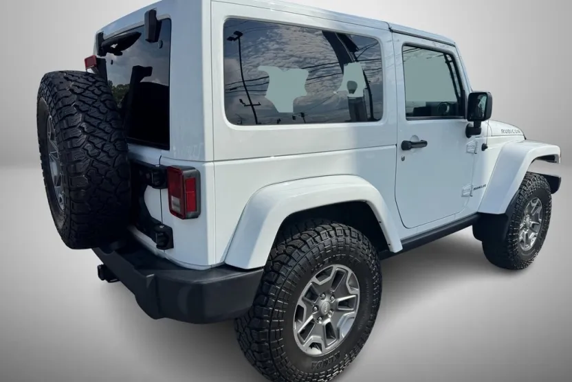 2017 Jeep Wrangler Rubicon photo 1