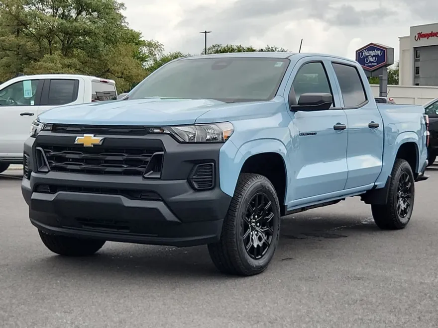 2026 Chevrolet Colorado Work Truck photo 1