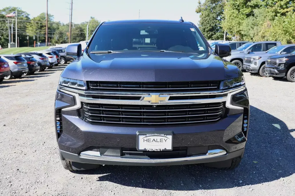 2022 Chevrolet Tahoe LT photo 1