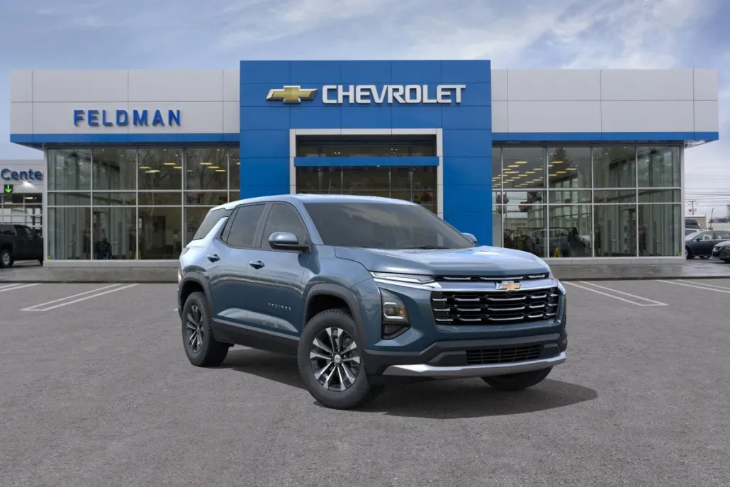 2026 Chevrolet Equinox LT photo 1