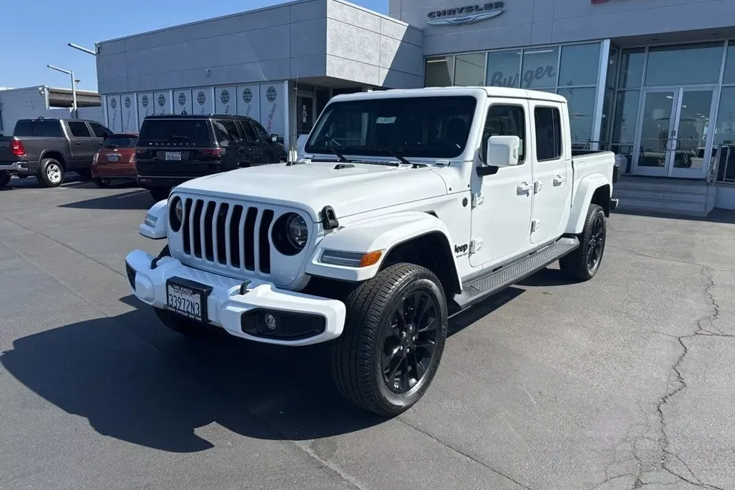 2022 Jeep Gladiator Overland photo 1