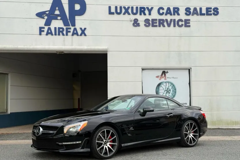 2016 Mercedes Benz SL 63 AMG photo 1