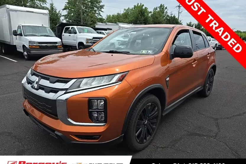 2021 Mitsubishi Outlander Sport ES photo 1