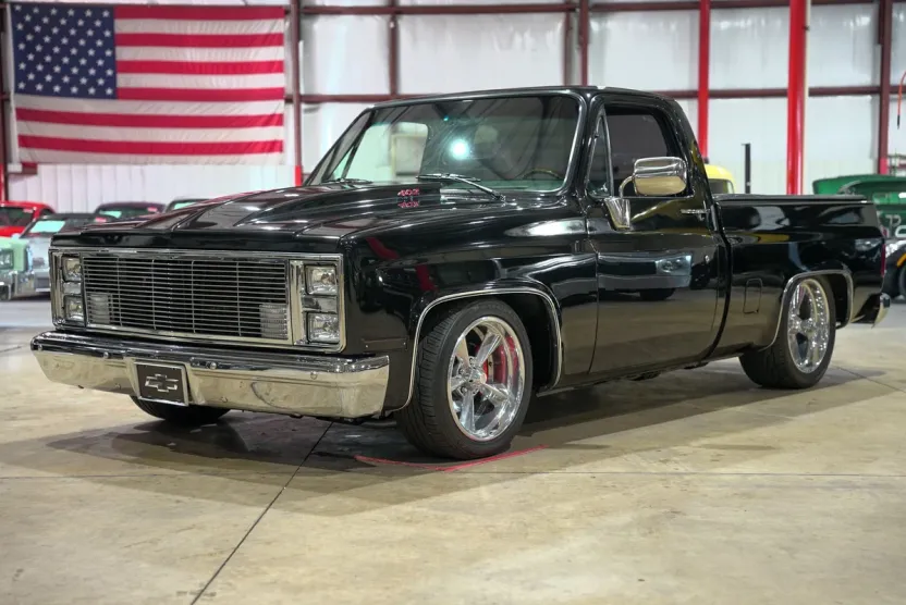 1985 Chevrolet C/K Pickup photo 1