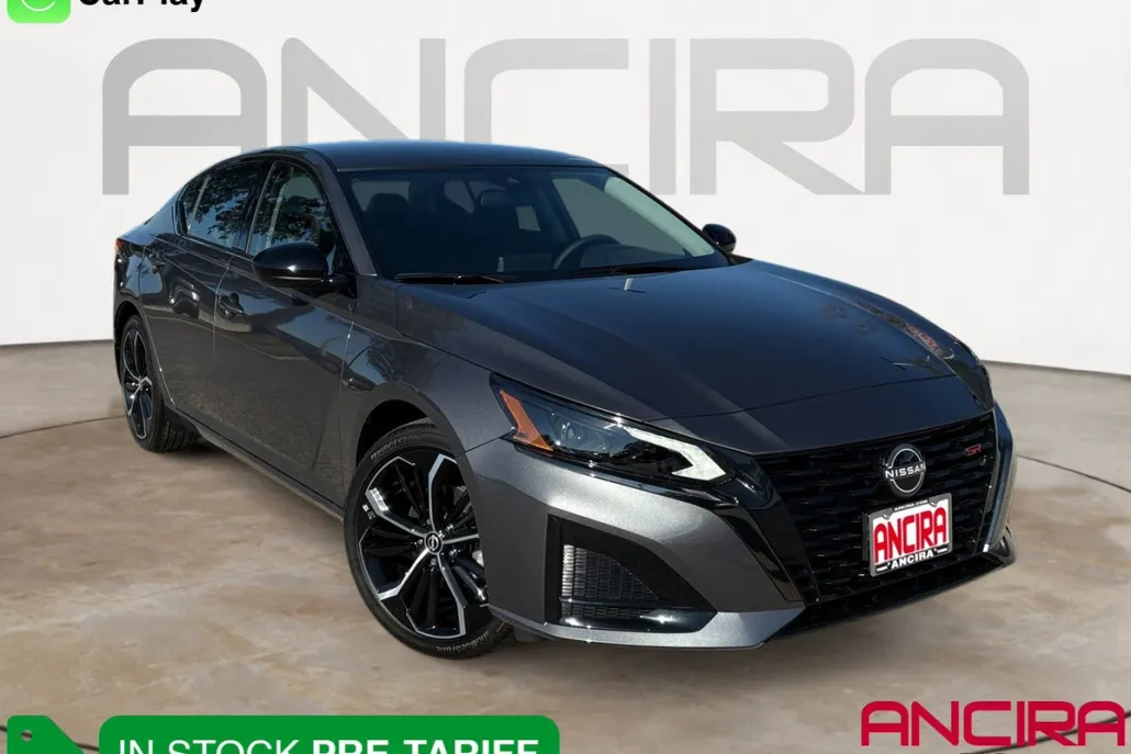 2025 Nissan Altima SR photo 1