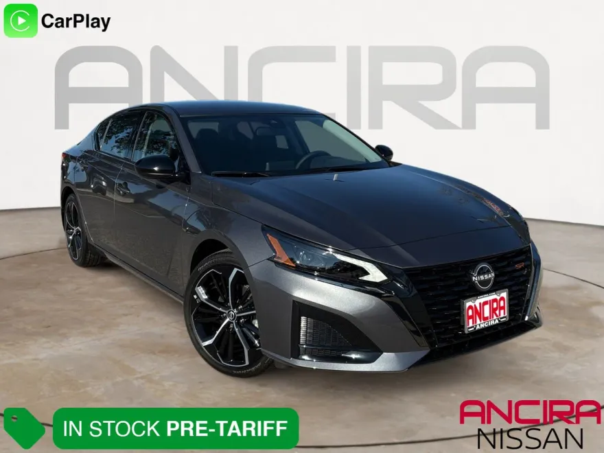 2025 Nissan Altima SR photo 1