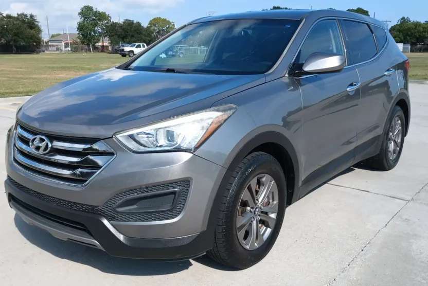 2014 Hyundai Santa Fe Sport GL photo 1
