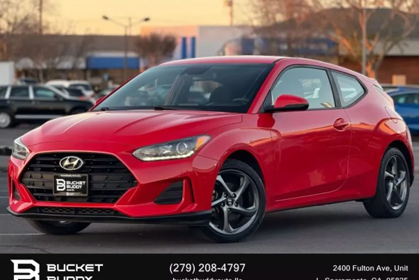 2019 Hyundai Veloster 2.0L Premium photo 1