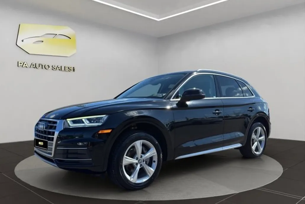 2020 Audi Q5 Premium Plus photo 1