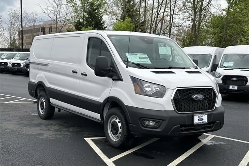 2025 Ford Transit photo 1