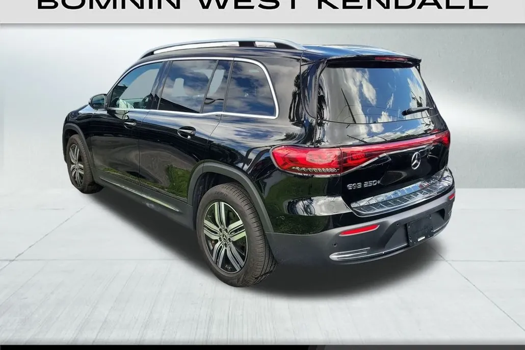 2023 Mercedes Benz EQB photo 1