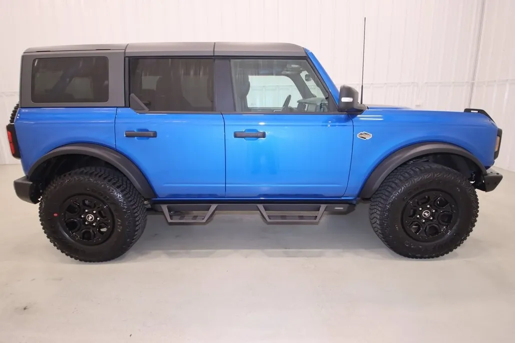 2022 Ford Bronco Wildtrak photo 1