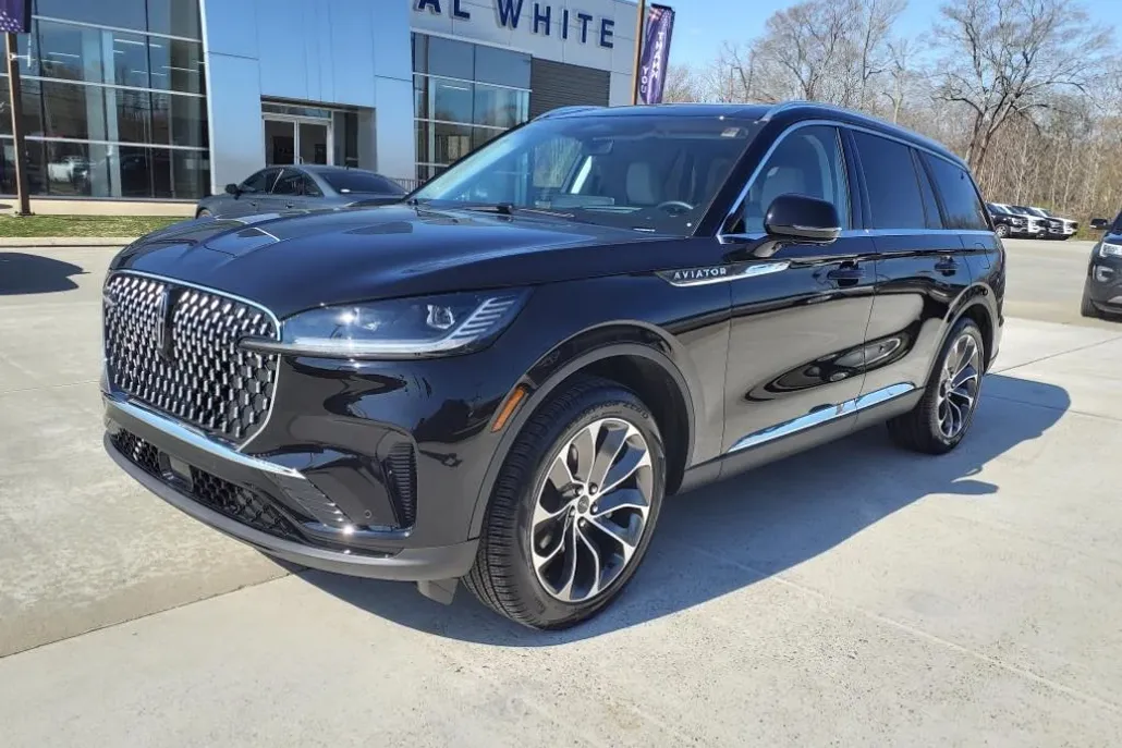 2025 Lincoln Aviator Reserve photo 1
