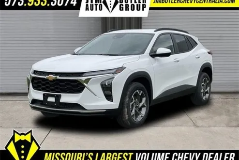2025 Chevrolet Trax LT photo 1