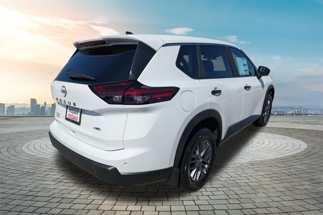 2026 Nissan Rogue S photo 1