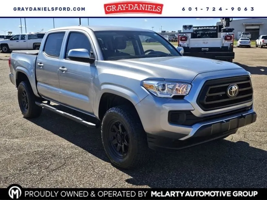 2023 Toyota Tacoma V6 Double Cab 4x4 photo 1