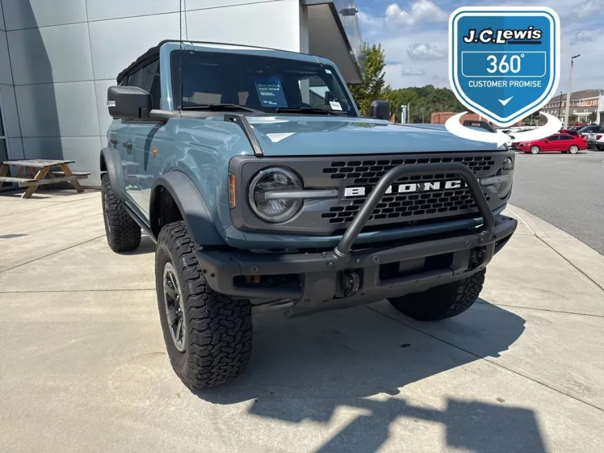 2021 Ford Bronco Badlands photo 1
