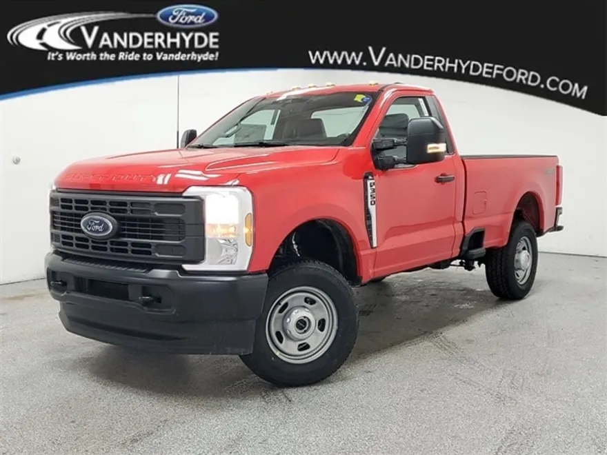 2025 Ford F-350 photo 1
