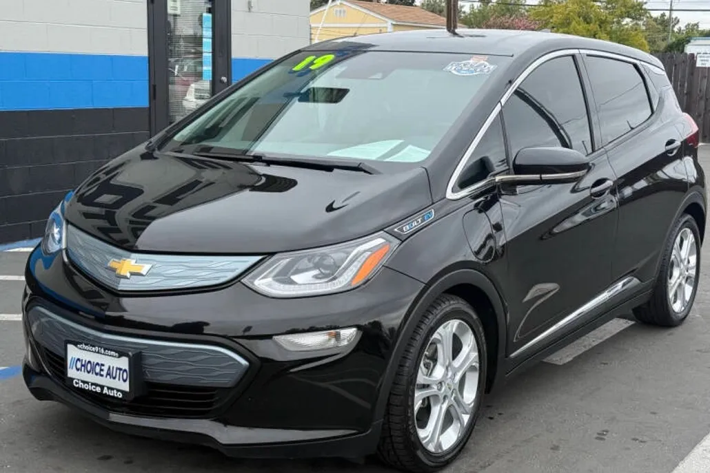 2019 Chevrolet Bolt EV photo 1