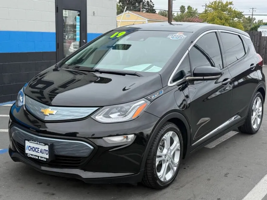 2019 Chevrolet Bolt EV photo 1