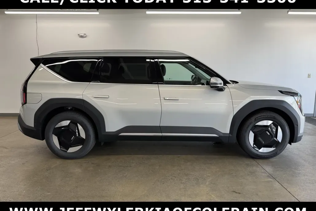 2026 Kia EV9 Wind photo 1