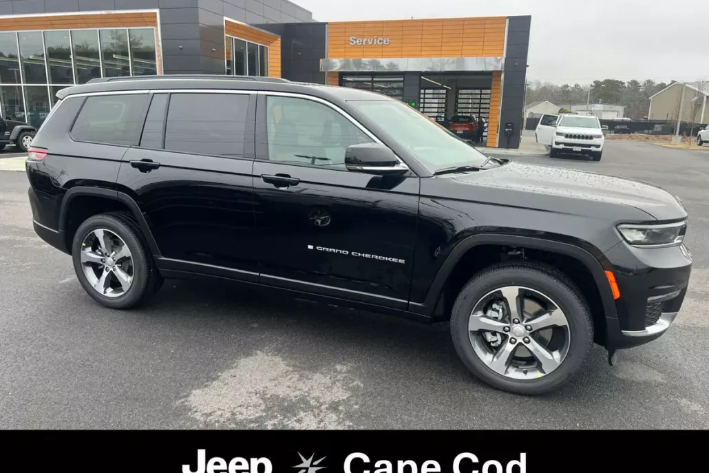 2025 Jeep Grand Cherokee Limited photo 1