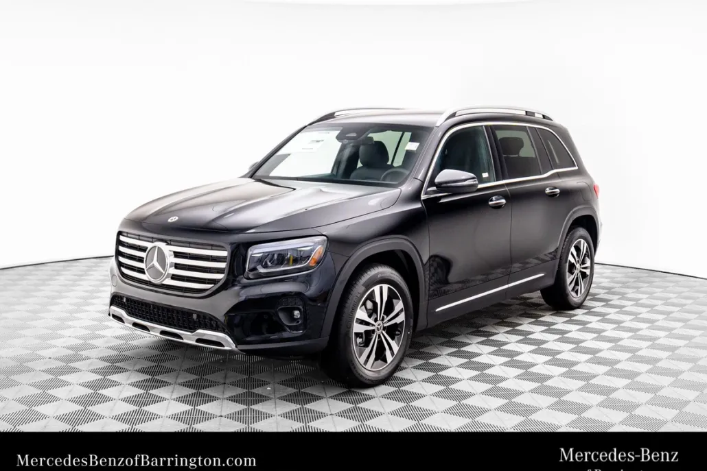 2025 Mercedes Benz GLB 250 4MATIC photo 1