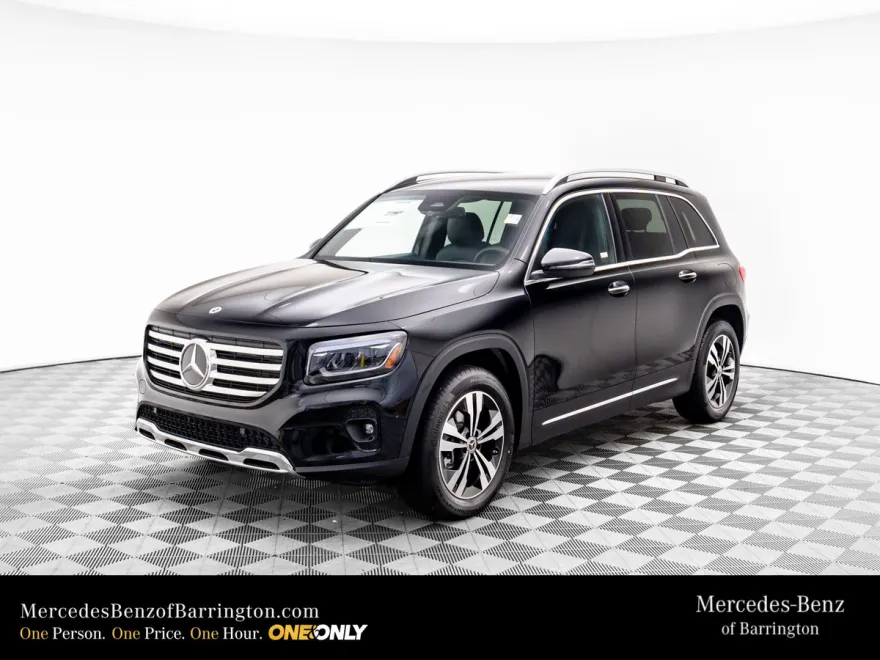 2025 Mercedes Benz GLB 250 4MATIC photo 1