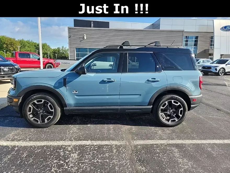 2021 Ford Bronco Sport Outer Banks photo 1