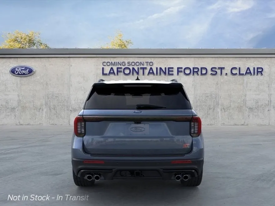 2025 Ford Explorer ST photo 5