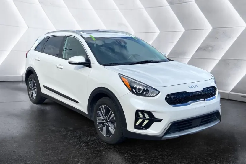 2022 Kia Niro Plug-In Hybrid EX Premium photo 1