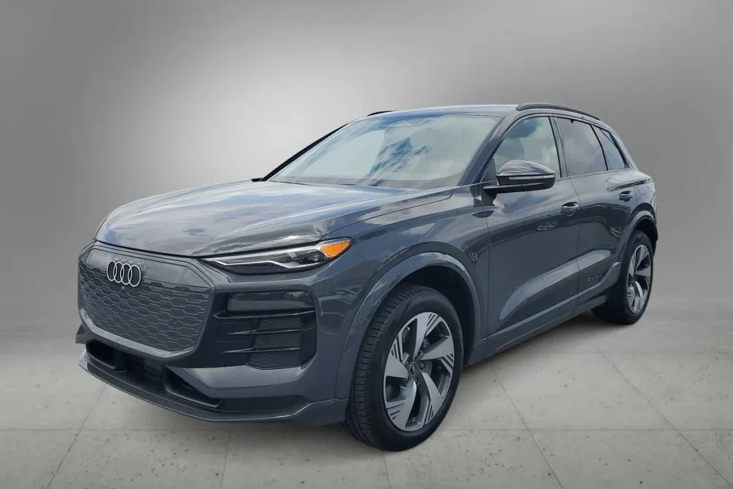2025 Audi Q6 E-tron Premium photo 1