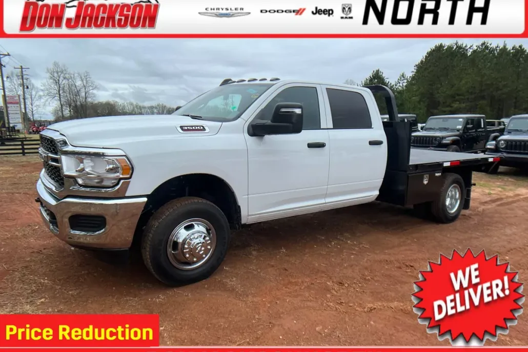 2024 Ram 3500 Tradesman photo 1