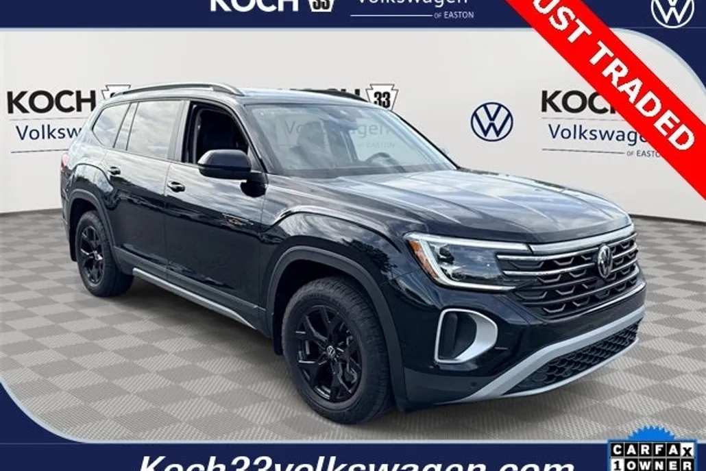 2024 Volkswagen Atlas Peak Edition SEL photo 1