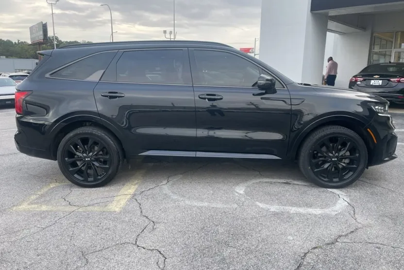 2021 Kia Sorento SX photo 1