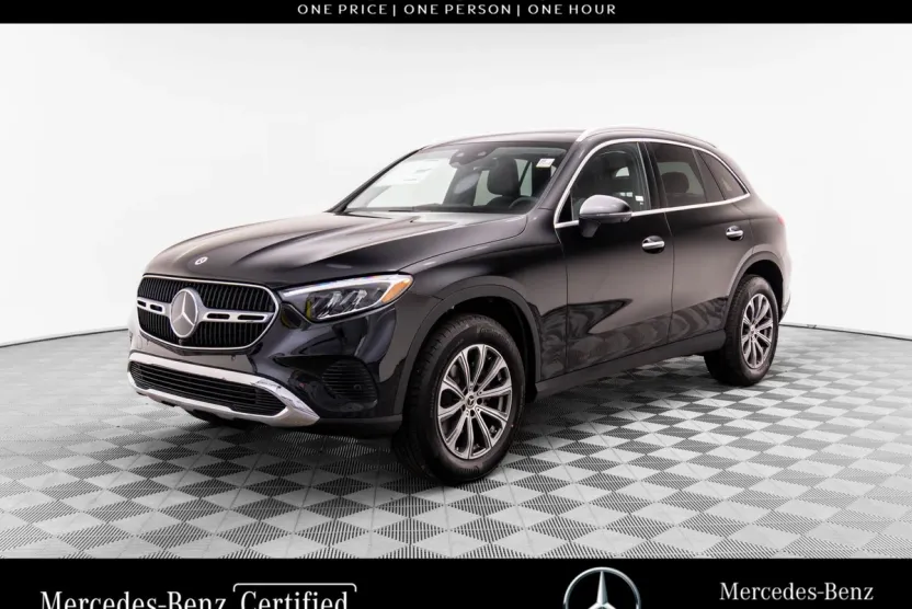 2025 Mercedes Benz GLC 300 4MATIC photo 1