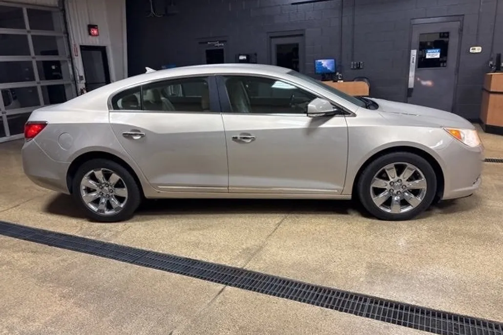 2012 Buick LaCrosse Premium III photo 1