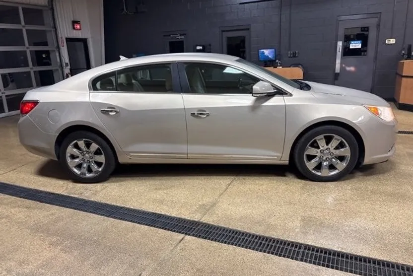 2012 Buick LaCrosse Premium III photo 1